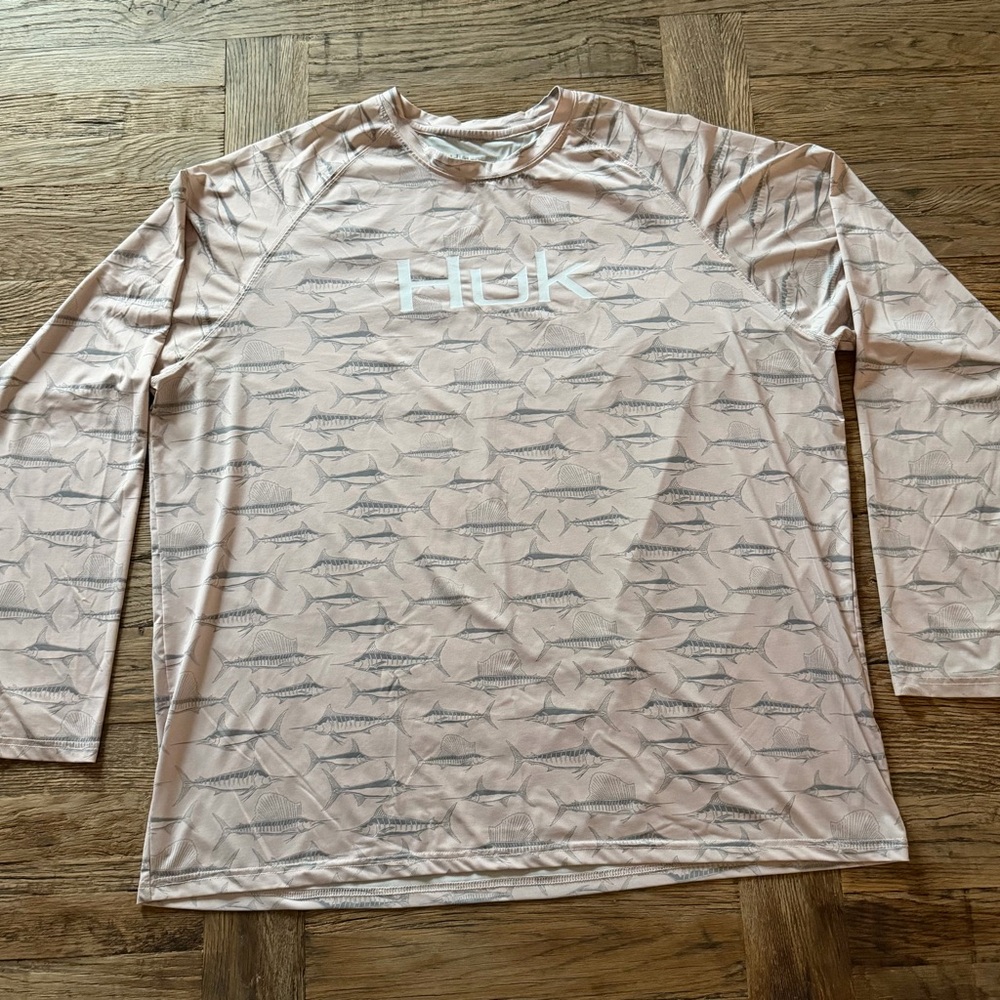 Huk Performance Fishing Shirt XXL Long Sleeve Fish Print UV